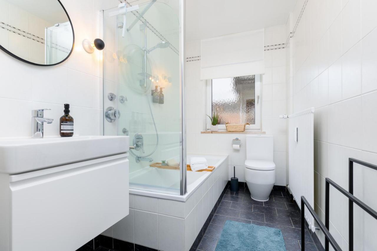 E&K Living - Design Apartment - 2 Bedrooms - Kitchen - Free Parking Augsburg Dış mekan fotoğraf